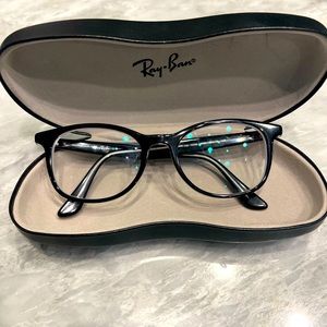 Autjentic Ray-ban Frames